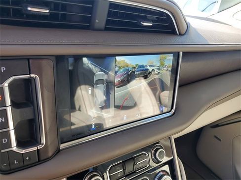 Used 2024 GMC Yukon Denali image 21