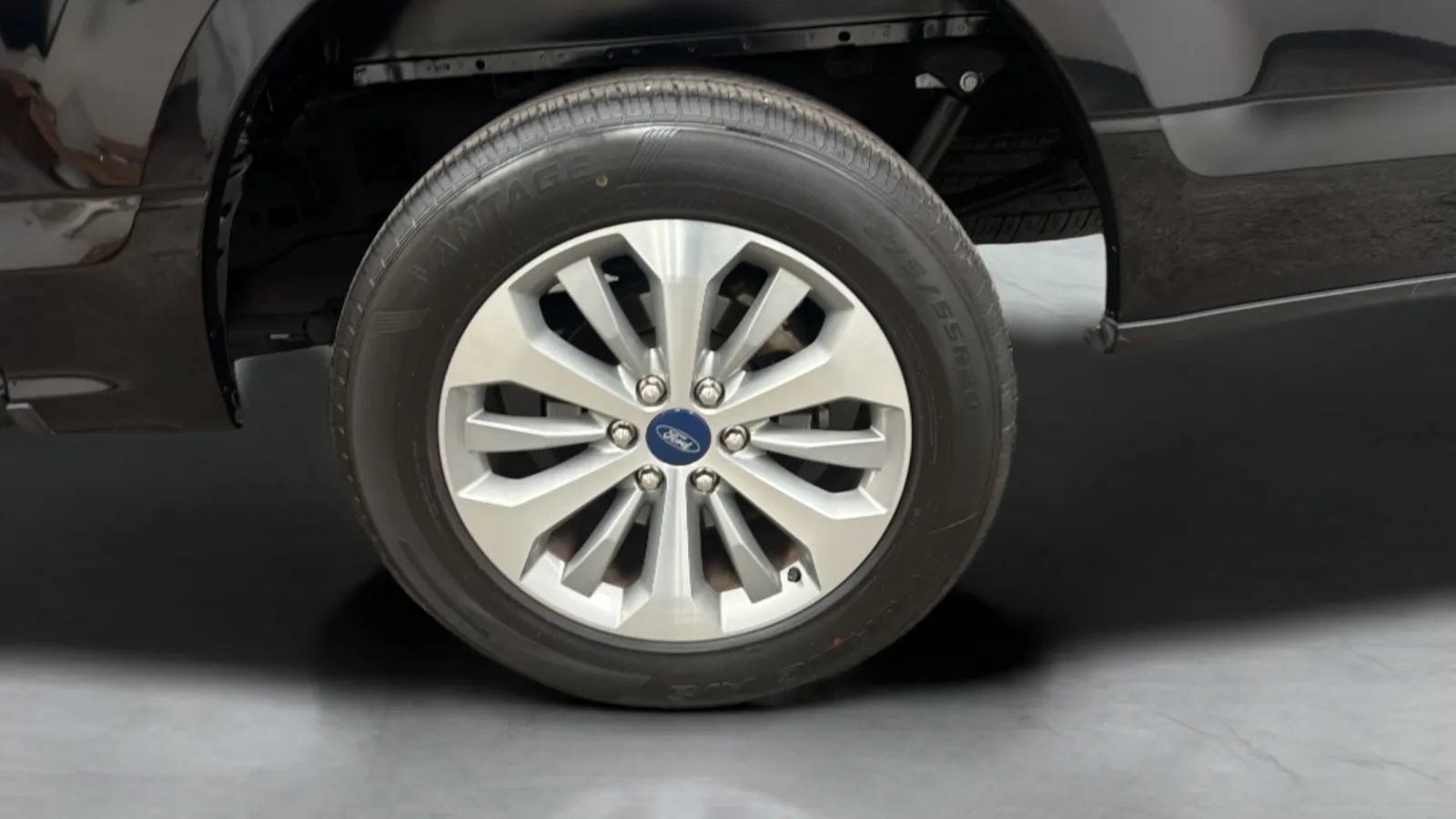 Used 2017 Ford F150 XL w/ Equipment Group 101A Mid RWD image 27