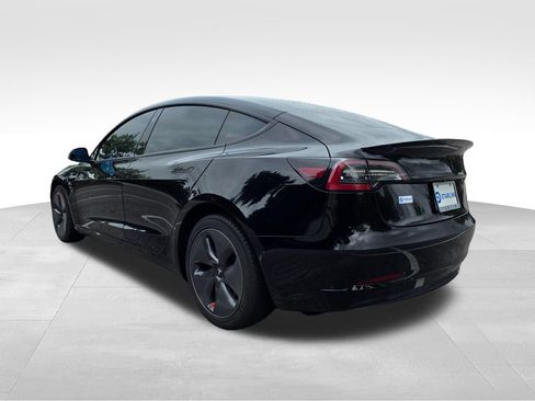 Used 2022 Tesla Model 3 Long Range AWD/4WD image 6