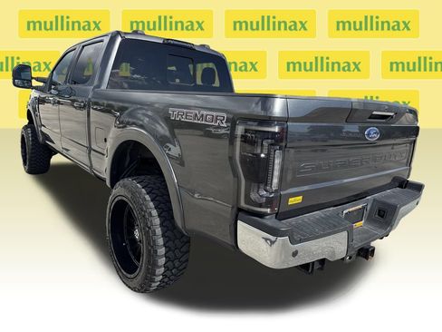 Used 2020 Ford F250 Lariat w/ Tremor Off-Road Package AWD/4WD image 8