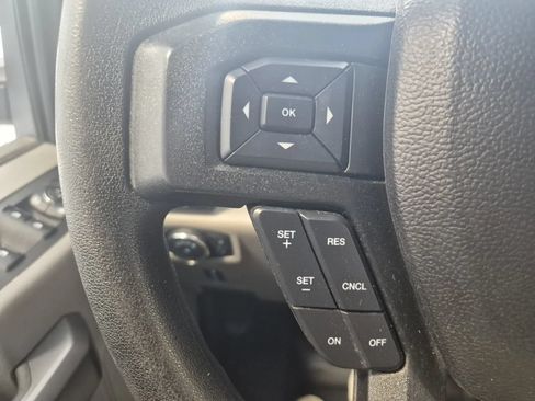 Used 2020 Ford F350 XLT w/ XLT Premium Package AWD/4WD image 29