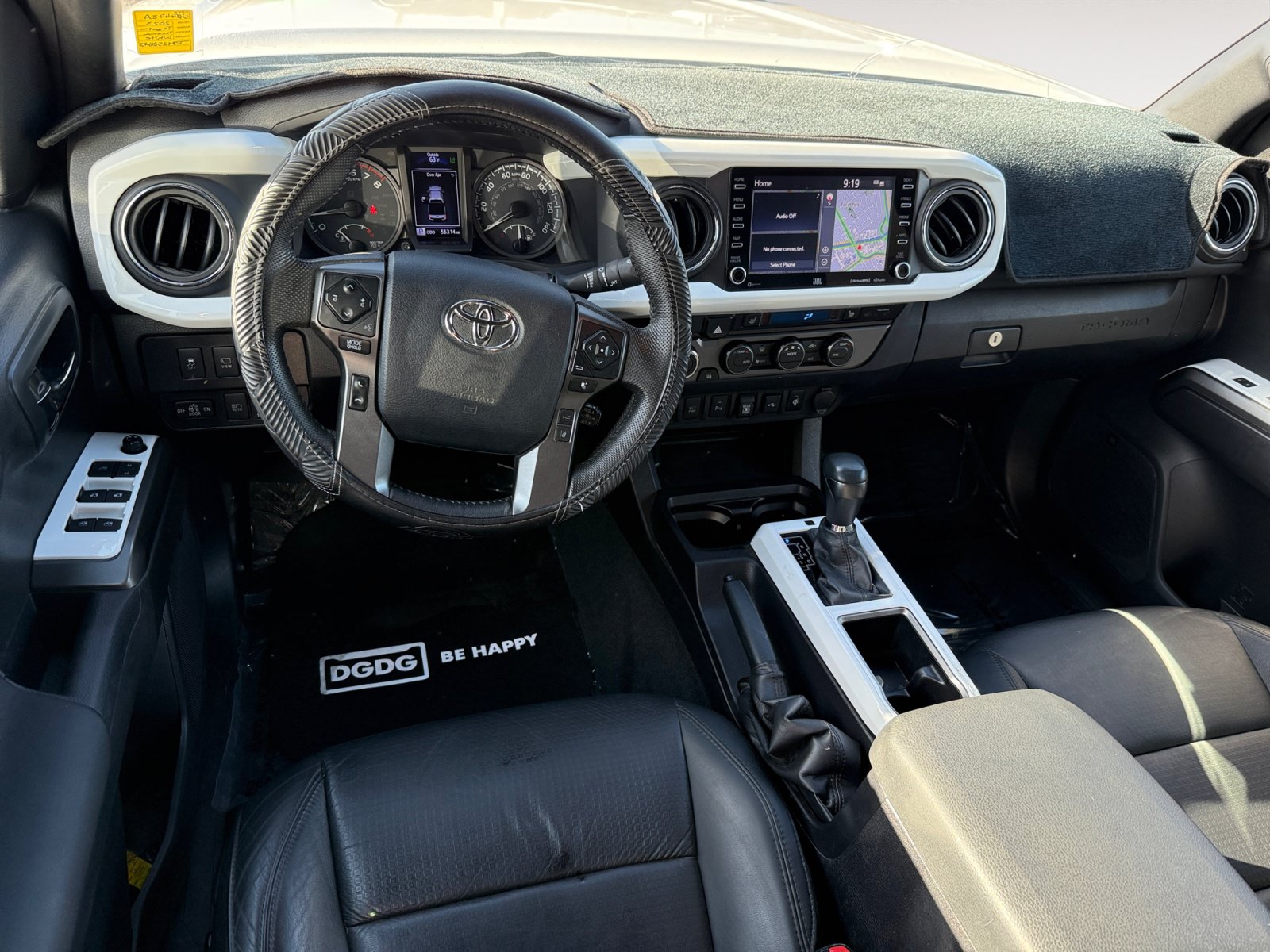 Used 2023 Toyota Tacoma TRD Off-Road w/ TRD Premium Off Road Package AWD/4WD image 15
