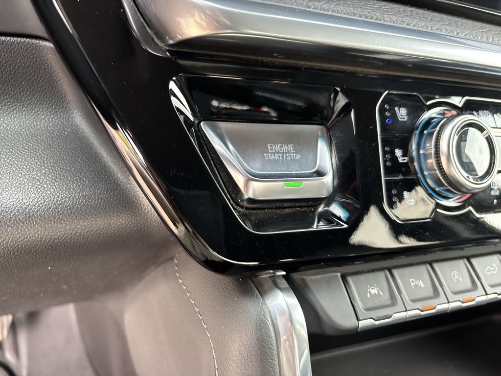 Used 2022 GMC Sierra 1500 Denali AWD/4WD image 22