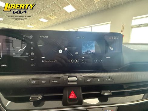 Used 2025 Kia K4 GT-Line w/ GT-Line Sunroof Package FWD image 12