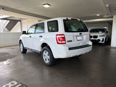 Used 2012 Ford Escape XLS FWD image 3