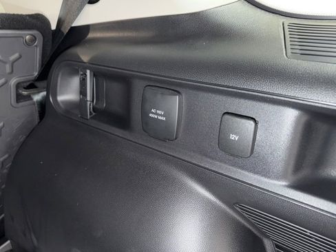 New 2025 Ford Bronco Sport Badlands image 39