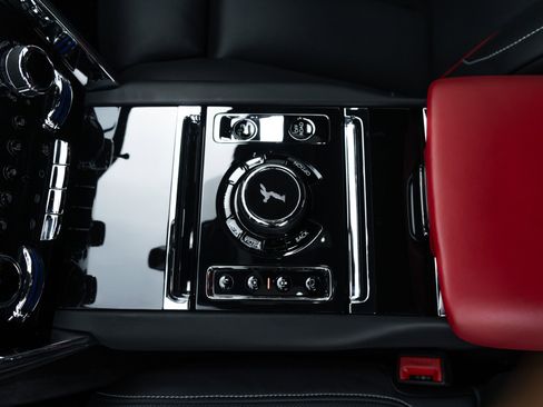 Used 2022 Rolls-Royce Cullinan AWD/4WD image 20