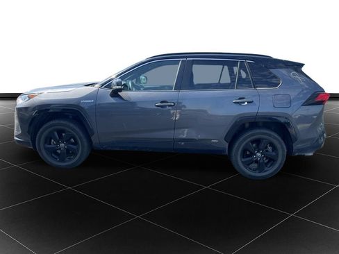 Used 2019 Toyota RAV4 XSE w/ XSE Weather Package AWD/4WD image 2