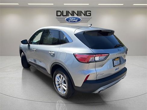 Used 2022 Ford Escape SE w/ Convenience Package image 2