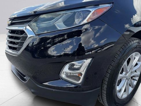 Used 2020 Chevrolet Equinox LS w/ LS Convenience Package image 13