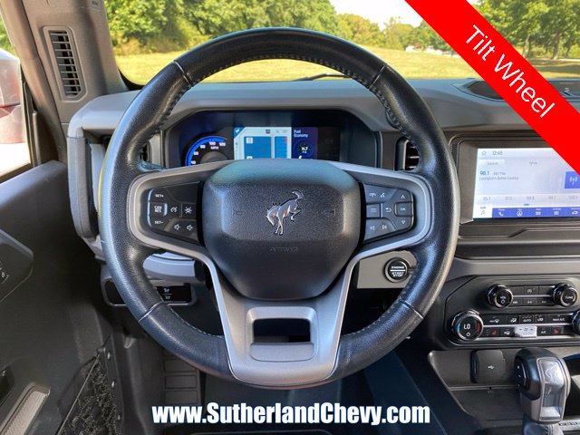 Used 2023 Ford Bronco Black Diamond AWD/4WD image 17