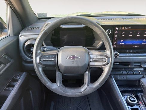 Used 2023 Chevrolet Colorado Trail Boss w/ Technology Package AWD/4WD image 12