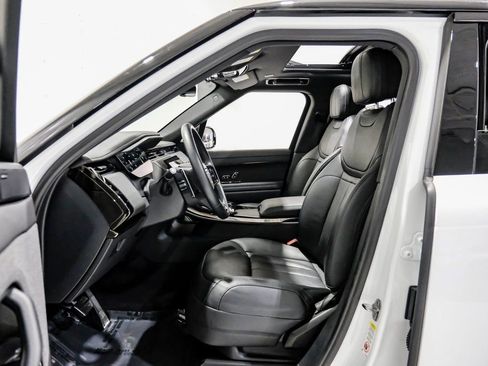Used 2023 Land Rover Range Rover Sport SE Dynamic image 5