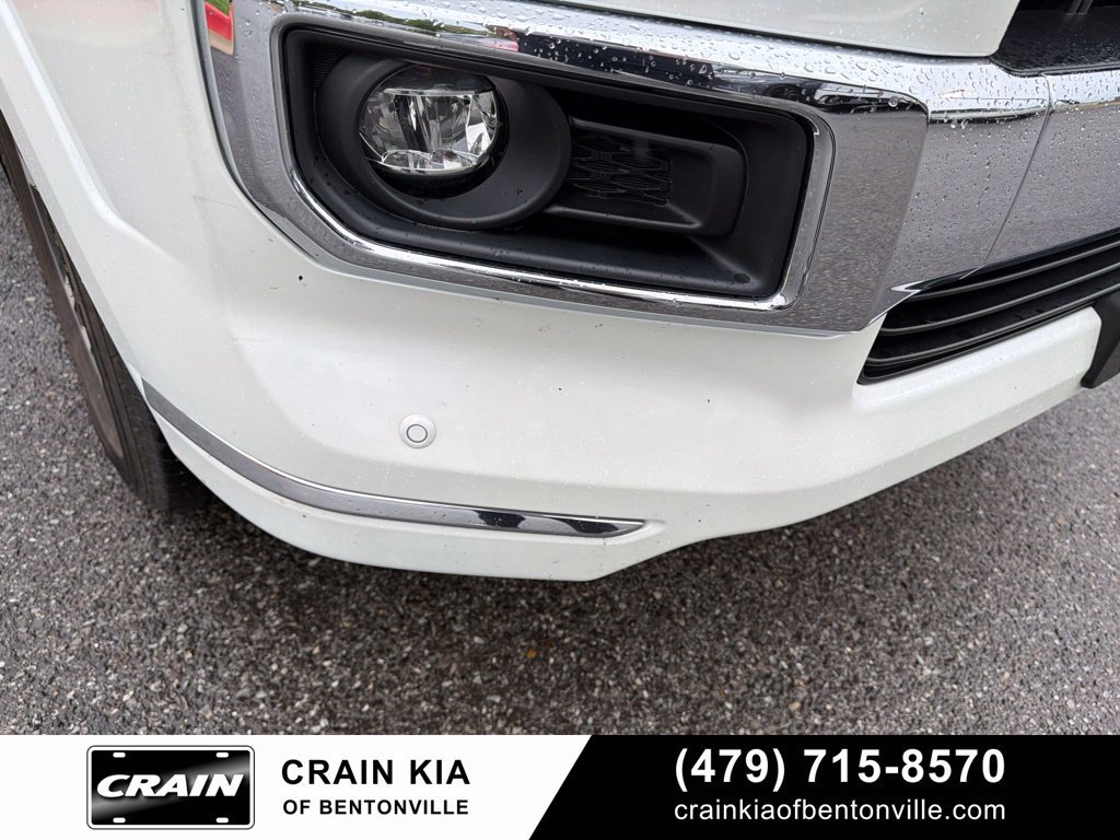Used 2021 Toyota 4Runner Limited AWD/4WD image 24