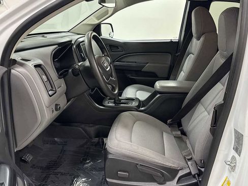 Used 2018 GMC Canyon 2WD Ext Cab 128.3 w/ Convenience Package image 13