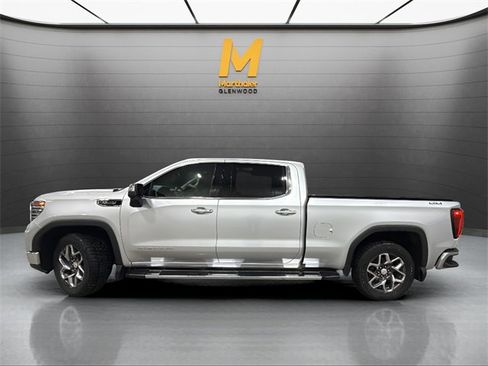 Used 2022 GMC Sierra 1500 SLT w/ SLT Premium Plus Package image 6