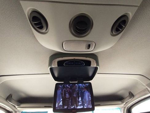 Used 2017 Mercedes-Benz Sprinter 2500 image 44