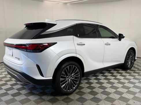 Used 2023 Lexus RX 350 w/ Accessory Package (2T) AWD/4WD image 9
