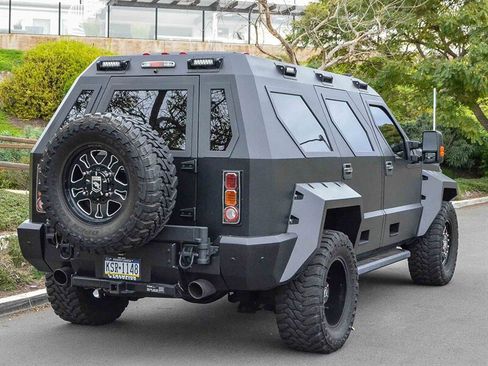 Used 2016 Ford F450 XLT w/ XLT Interior Package image 6