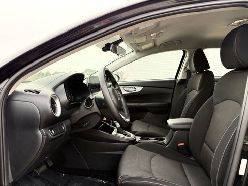 Used 2024 Kia Forte LX image 15