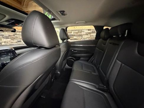 Used 2023 Hyundai Tucson SEL w/ Convenience Package AWD/4WD image 32