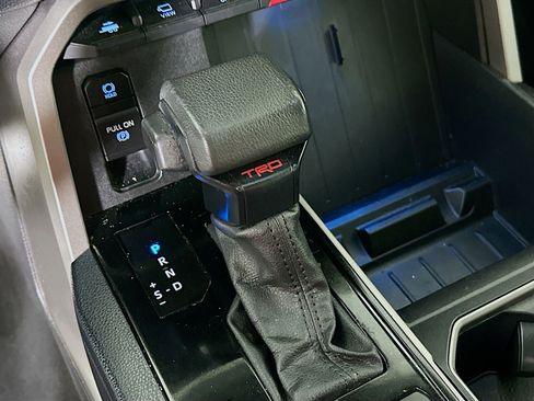 Used 2022 Toyota Tundra SR5 image 21