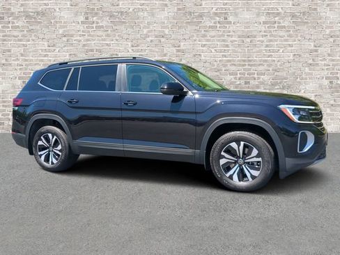 Used 2026 Volkswagen Atlas SE AWD/4WD image 1
