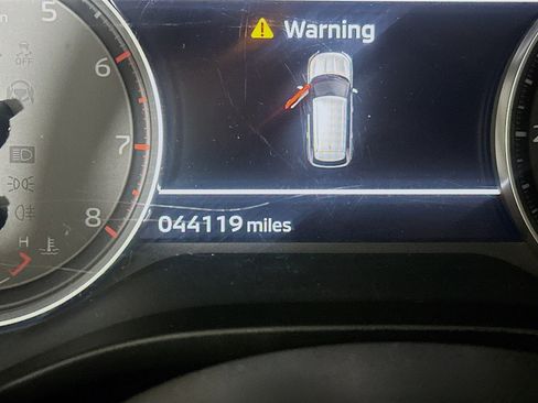 Used 2024 Mitsubishi Outlander SE image 19