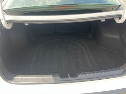 Used 2025 Kia K4 LXS image 31