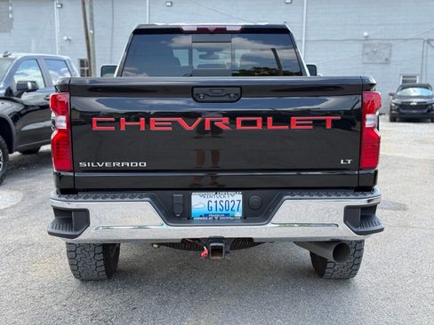 Used 2023 Chevrolet Silverado 2500 LT w/ Convenience Package AWD/4WD image 6