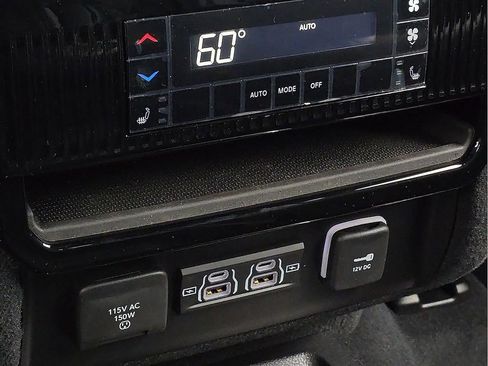 New 2026 Jeep Grand Wagoneer Limited AWD/4WD image 11