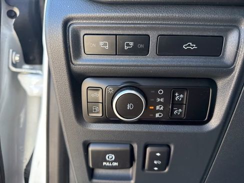 Used 2023 Ford F150 Platinum w/ Equipment Group 701A High image 17