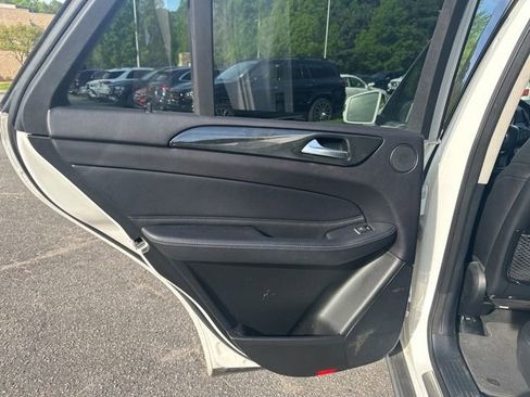 Used 2016 Mercedes-Benz GLE 350 4MATIC image 10