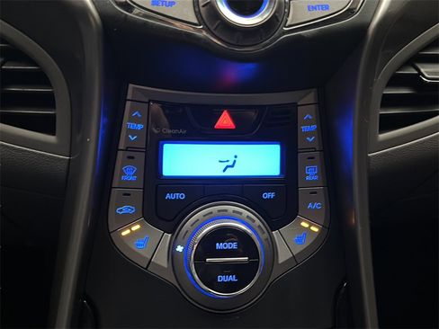 Used 2013 Hyundai Elantra Limited w/ Technology Pkg image 27