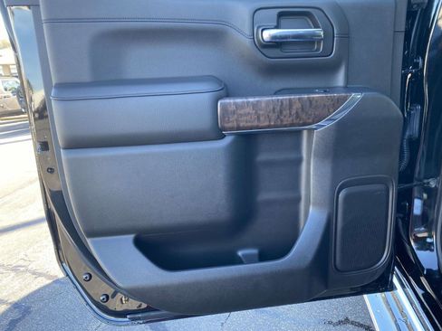 Used 2020 GMC Sierra 1500 Denali w/ Denali Premium Package image 18