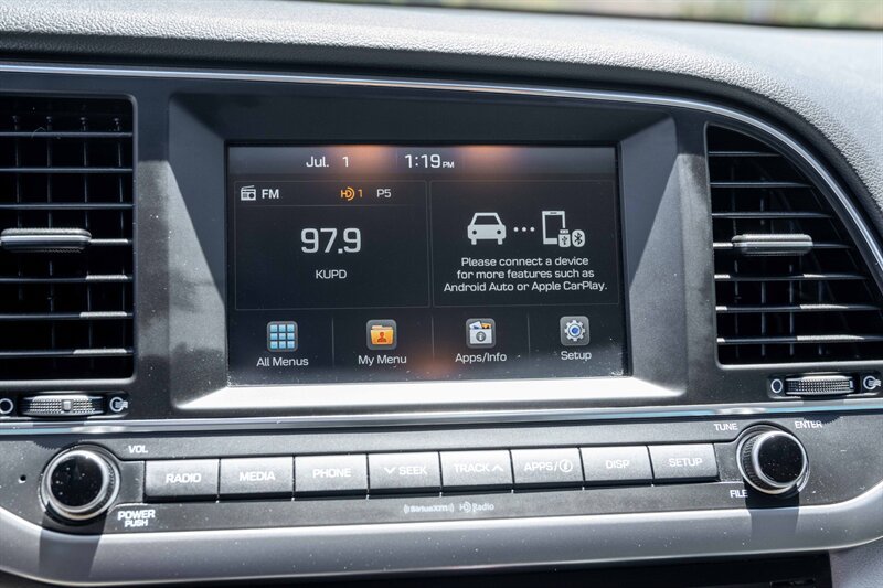 Used 2018 Hyundai Elantra Value Edition FWD image 13