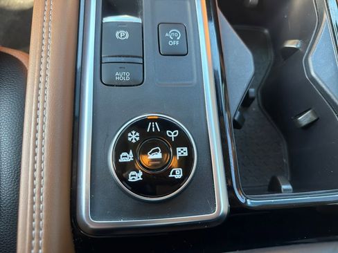 Certified 2024 Nissan Pathfinder Platinum w/ Cargo Package image 42