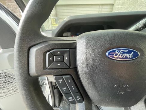 New 2024 Ford E-450 and Econoline 450 Super Duty w/ Driver's Safety Package RWD image 27