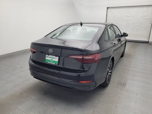 Used 2024 Volkswagen Jetta Sport FWD image 7