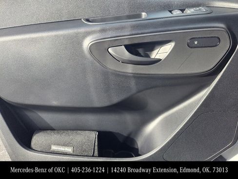 Used 2025 Mercedes-Benz Sprinter 2500 image 23