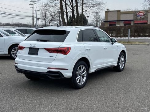 Certified 2025 Audi Q3 2.0T Premium w/ Convenience Package image 5