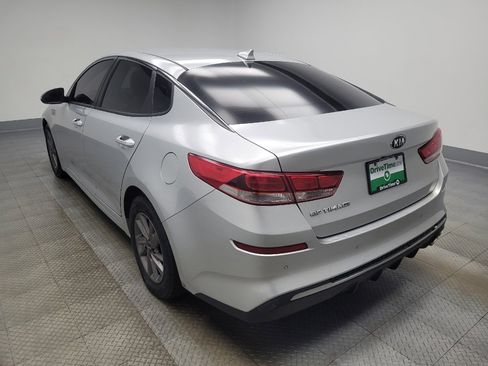 Used 2020 Kia Optima LX image 5