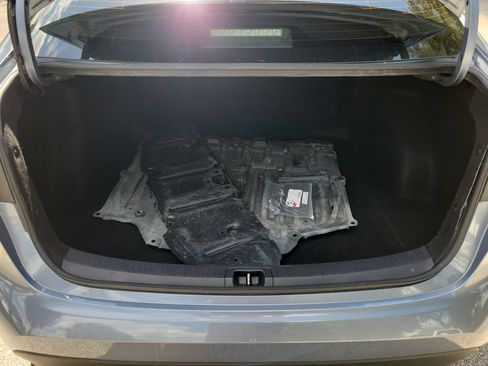 Used 2024 Toyota Corolla LE FWD image 8