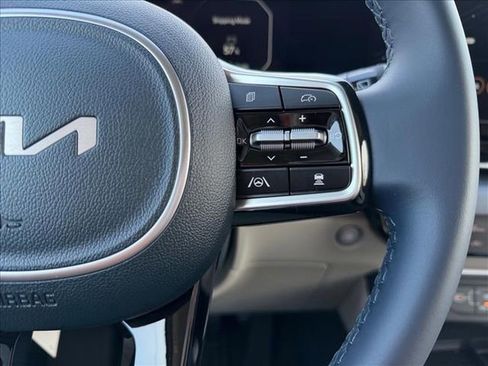 New 2026 Kia Carnival SX FWD image 27
