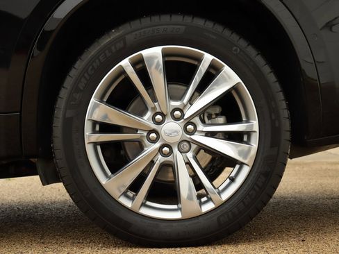 Certified 2024 Cadillac XT6 Premium Luxury w/ Platinum Package image 47