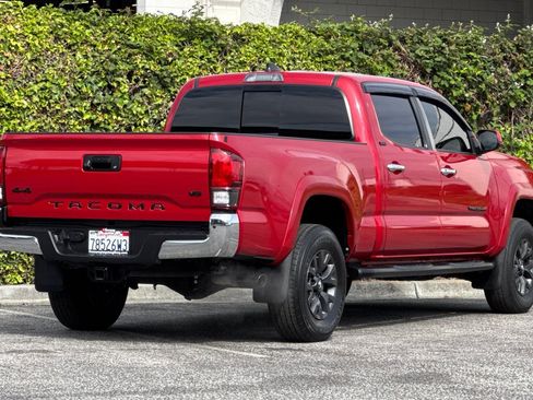 Used 2023 Toyota Tacoma SR5 w/ Black Out Package (TMS) RWD image 4