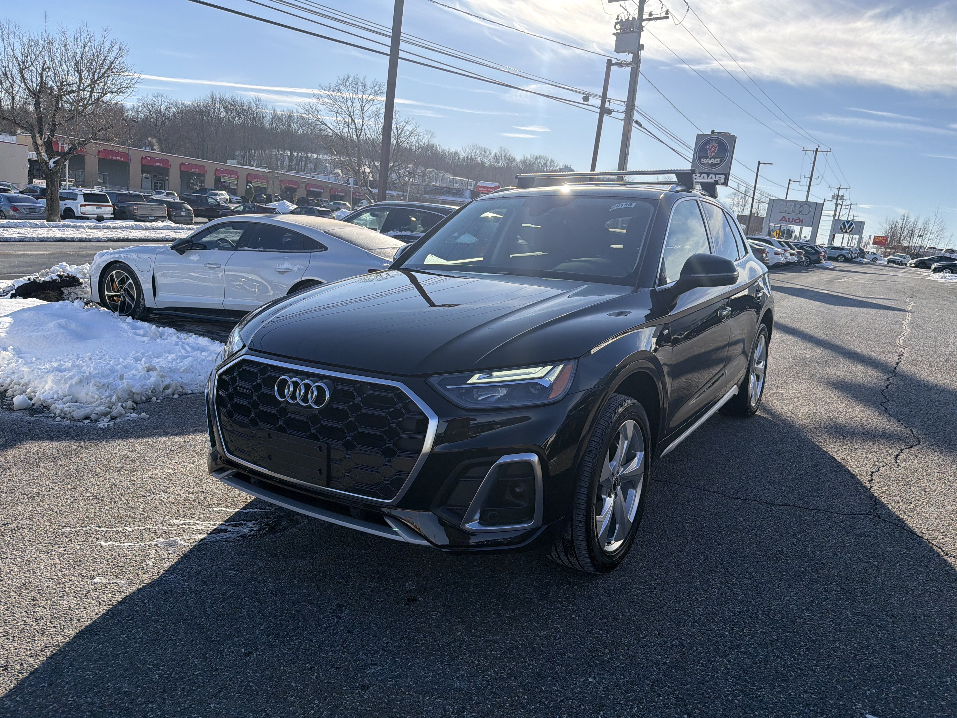 Certified 2023 Audi Q5 2.0T Premium Plus w/ Premium Plus Package AWD/4WD image 3