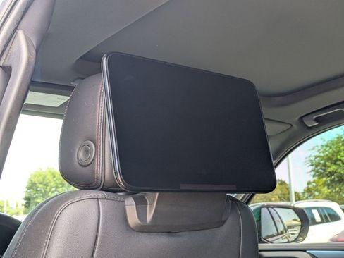 Used 2021 Chevrolet Tahoe RST w/ Luxury Package RWD image 32