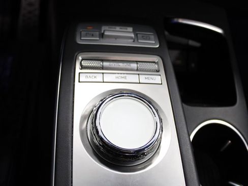 Used 2022 Genesis GV70 3.5T Sport w/ Sport Advanced Package image 29