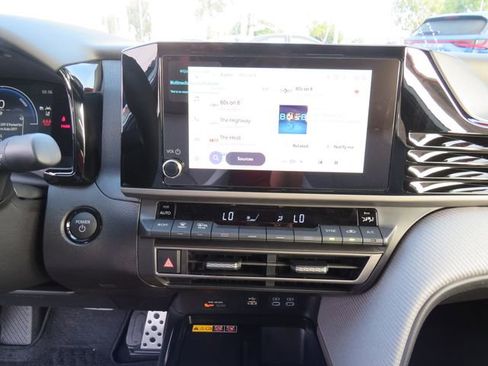 Certified 2026 Toyota Camry SE image 24